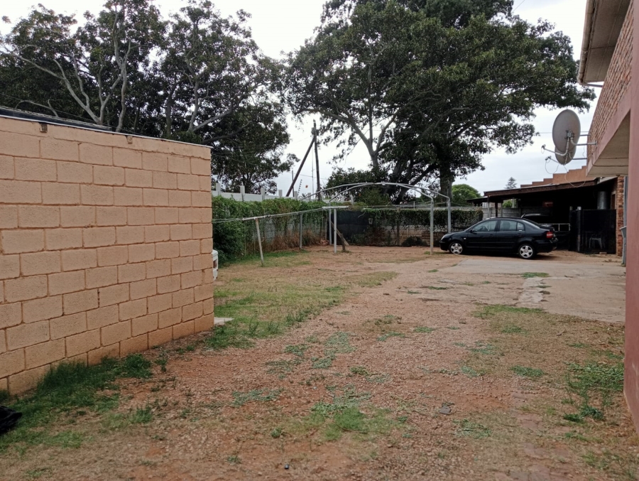 8 Bedroom Property for Sale in Retief Eastern Cape